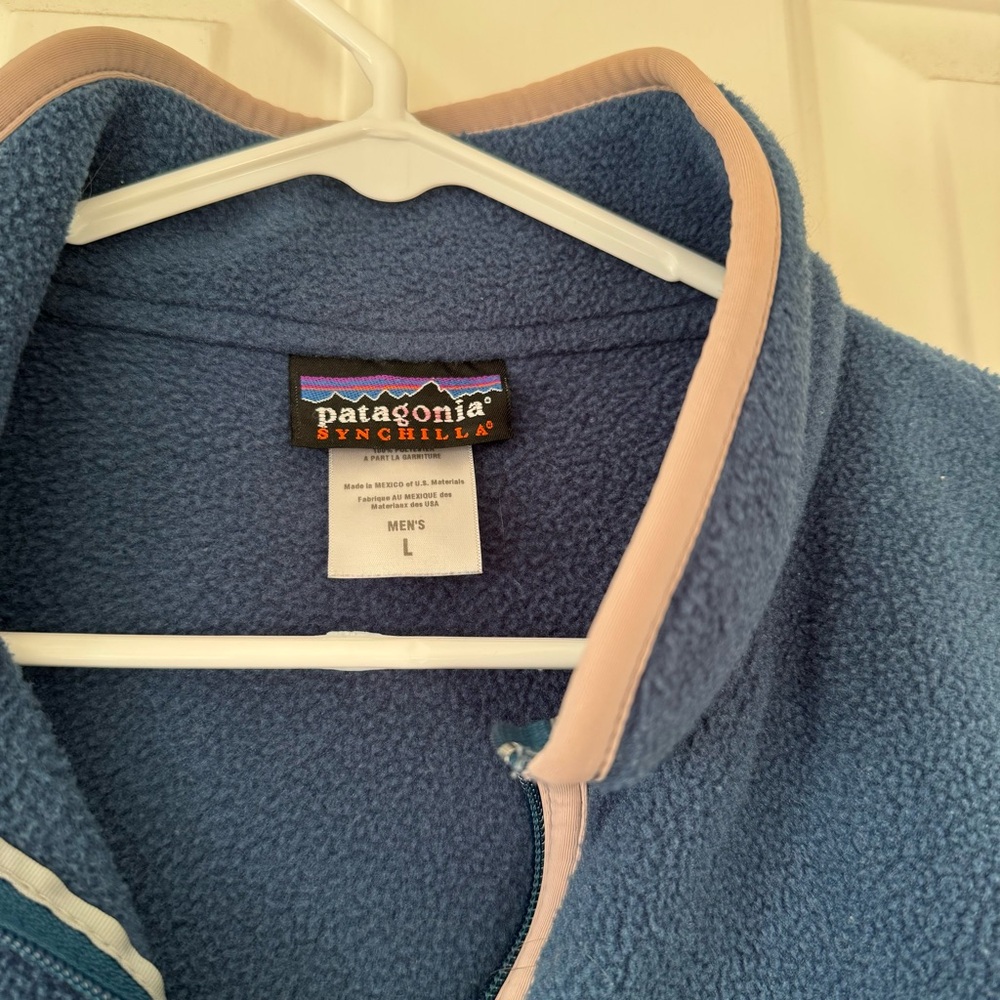 Patagonia Synchilla Half-Zip Fleece in Blue with Pink trim - Picture 5 of 7